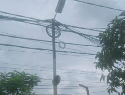 Kabel Internet Semrawut di Kampung Sirnagalih, LSM Komando Minta Satpol PP Ambil Tindakan Tegas