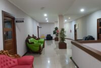 Halaman depan kantor fraksi DPRD kota Tangerang. Foto: Cakrabanten